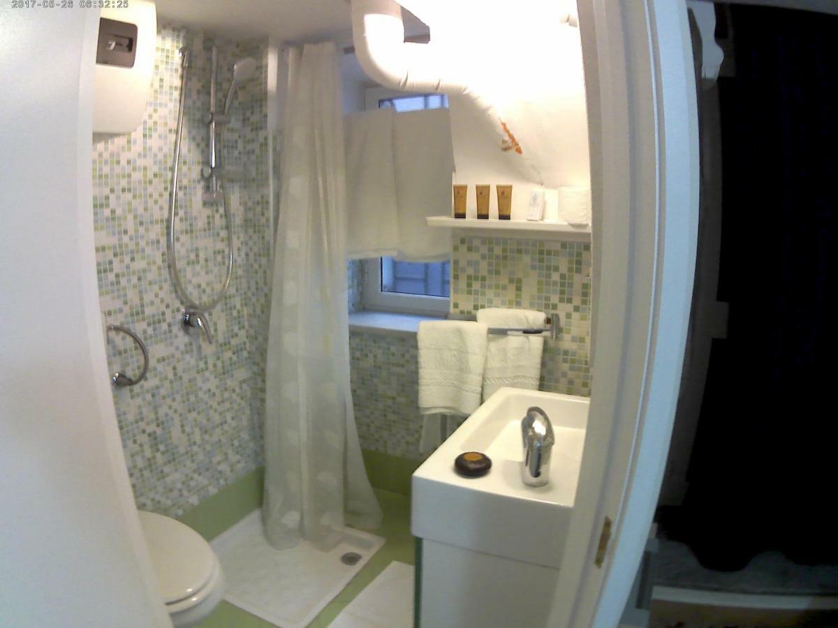 Stazione Marinuzzi Holiday home Palermo